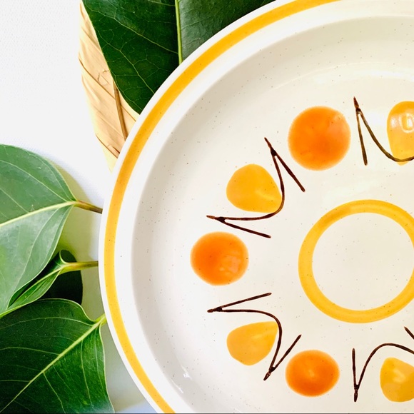 ⚡️SOLD⚡️MIDMOD SUNBEAM PLATES - Set of 4 - Picture 6 of 8